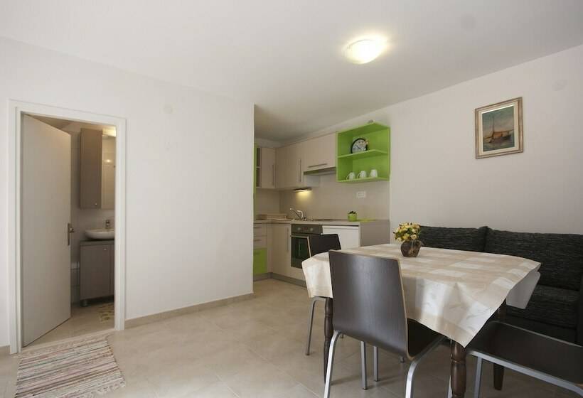 Pensiune Villa Spaladium