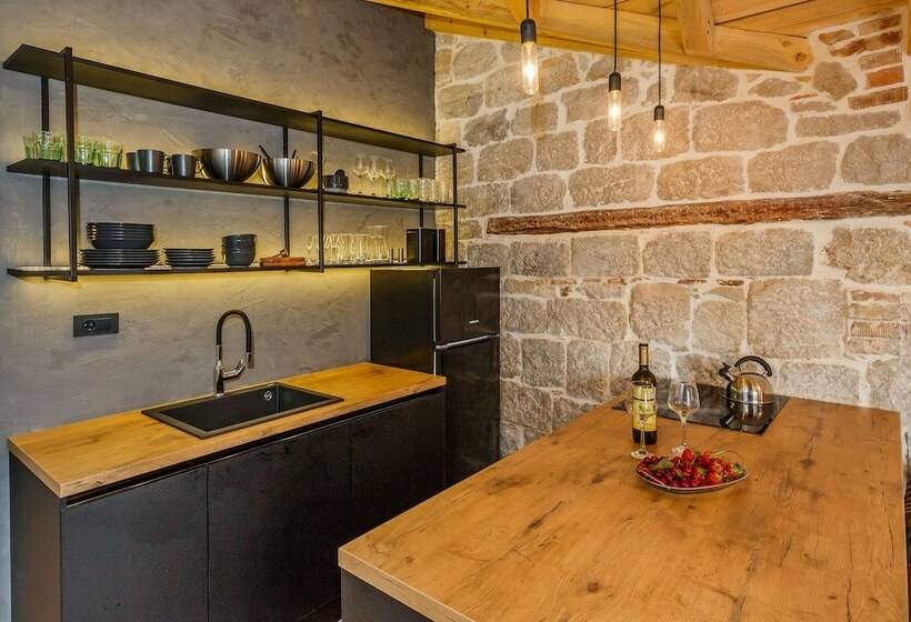 Pensiune Villa Spaladium