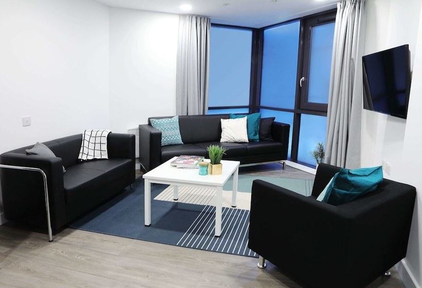 Aparto Beckett House City Centre Campus Accommodation