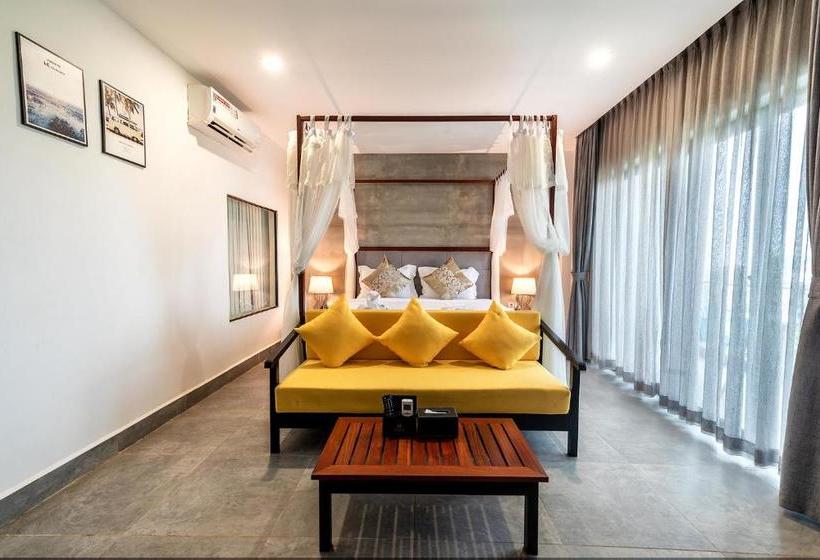 Hotel Phoenix Sea View