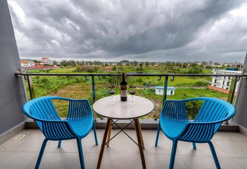 Hotel Phoenix Sea View