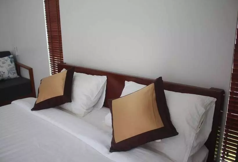 ホテル Sandy Clay Bungalows