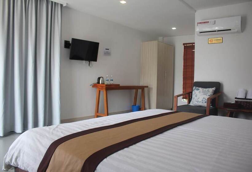 בית מלון כפרי Sandy Clay Bungalows