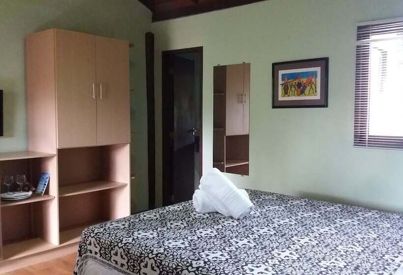 ホテル Stolz Chales