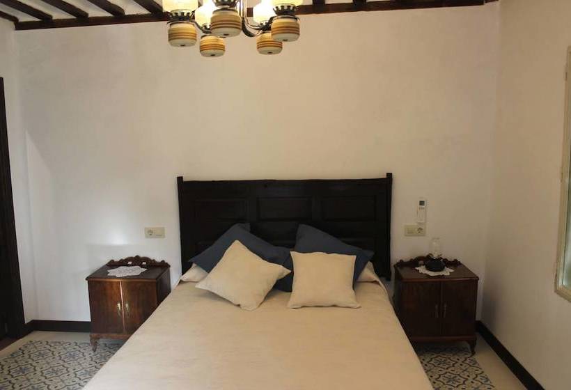 Casa Del Hortelano