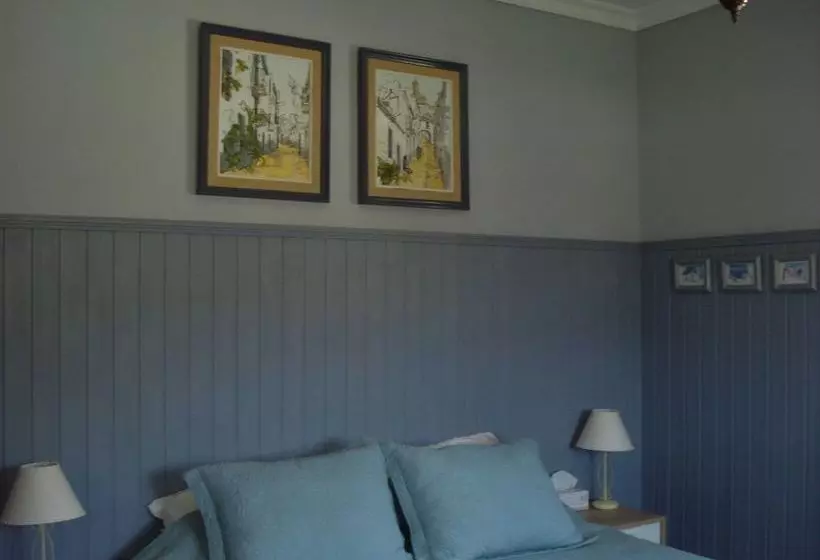 Spanish Hideaway Casa Magel B&b