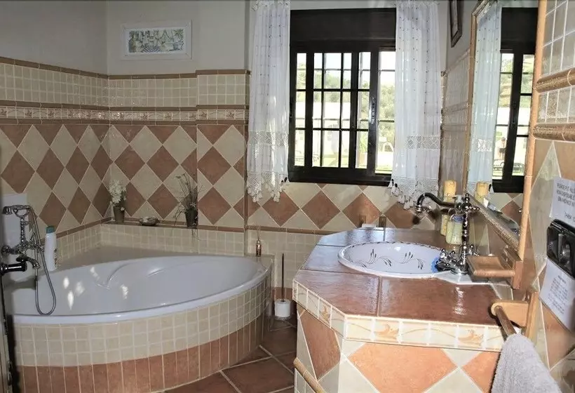 Spanish Hideaway Casa Magel B&b