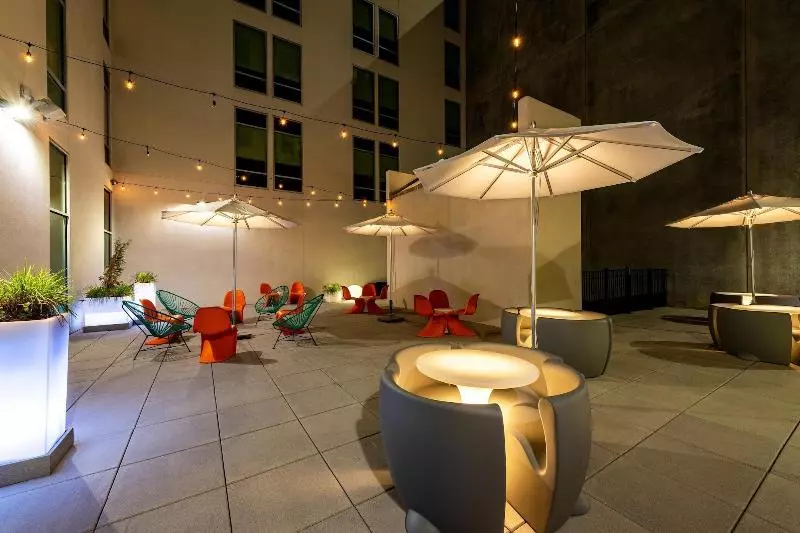 Hotelli Aloft Savannah Downtown Historic District