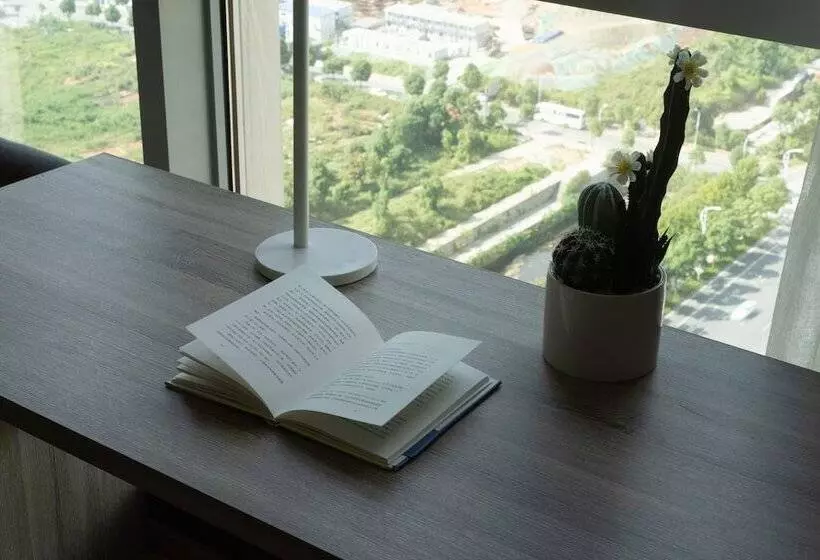 Atour Hotel Changsha Lugu Branch