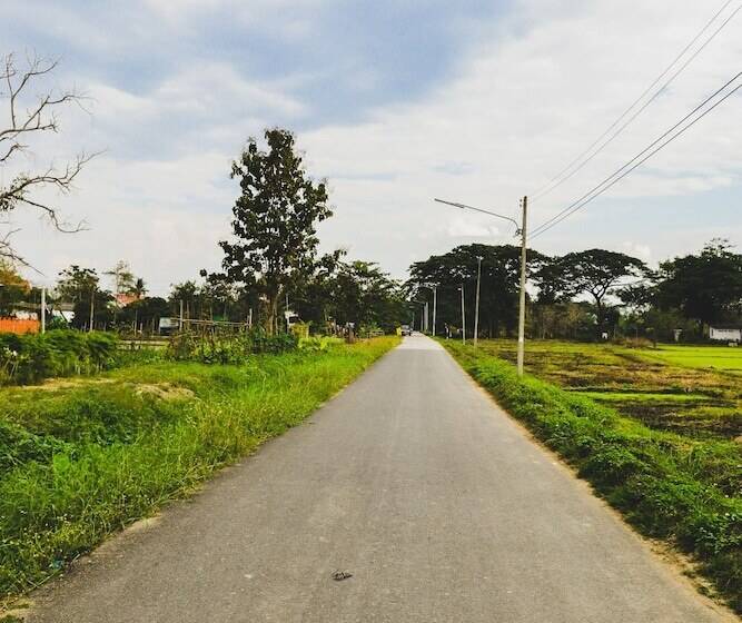 هتل Bannkrithamed Chiangmai