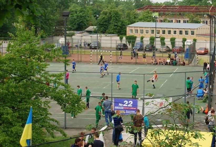 Hotelli Burevestnik Rowing Club