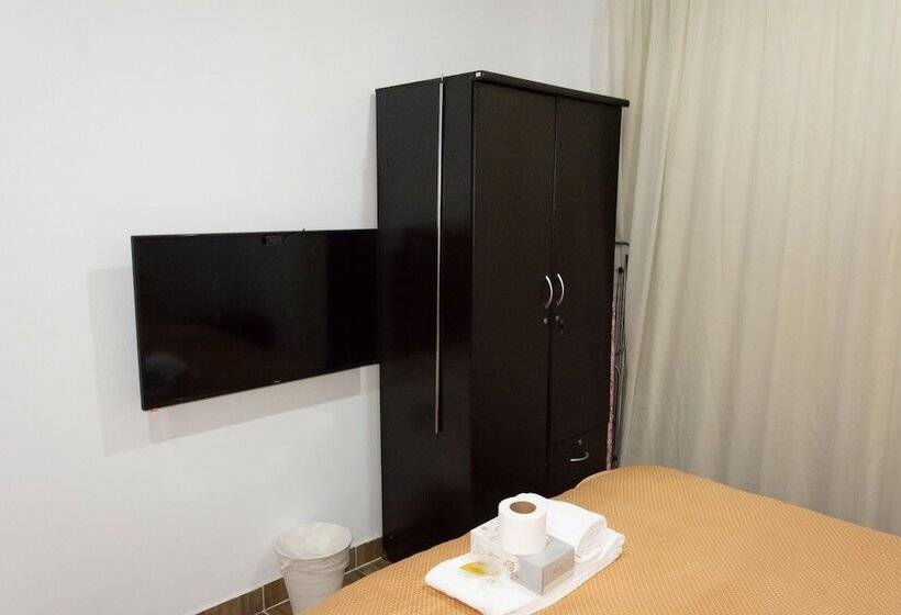 酒店 Flowers Inn 2