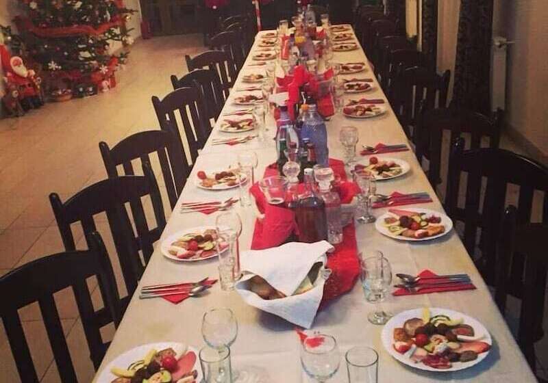 هتل روستایی Pensiuna Maramures Hoteni