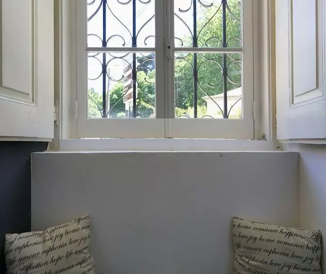 ペンション Charm Inn Sintra