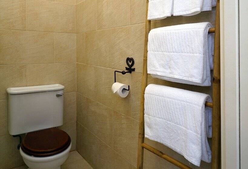 پانسیون Charm Inn Sintra