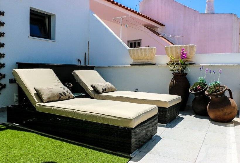 The Birds Nest Luxury B&b