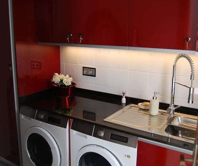 The Birds Nest Luxury B&b