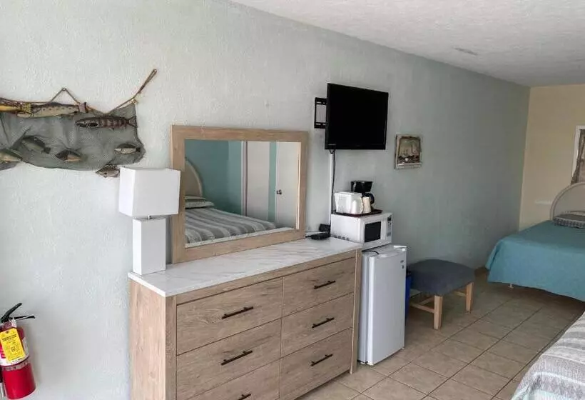Beach Colony Motel