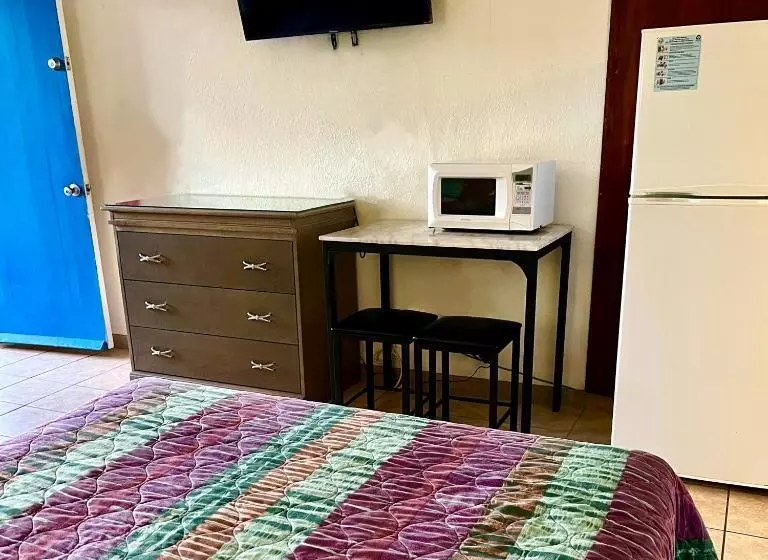 Beach Colony Motel