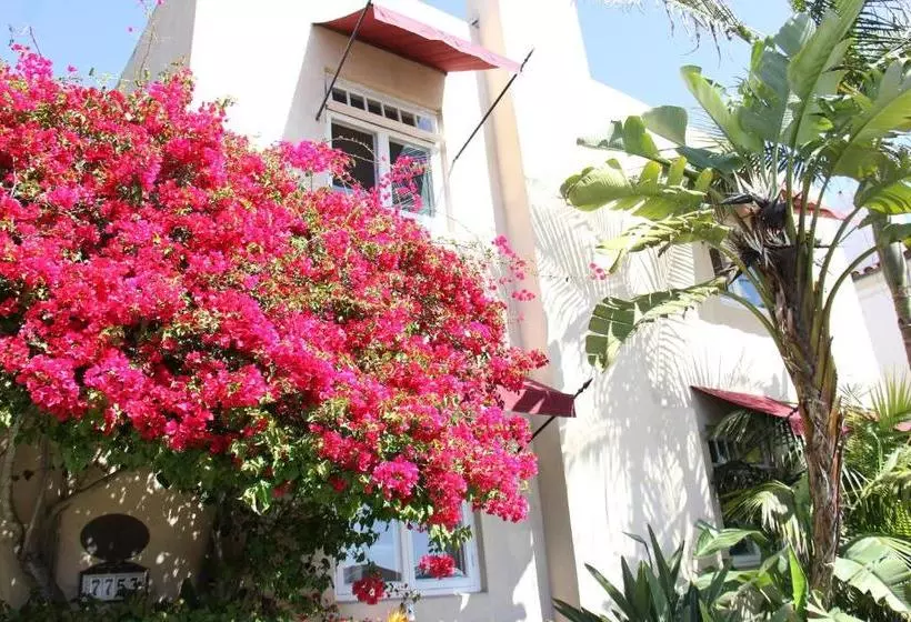 The Bed And Breakfast Inn At La Jolla