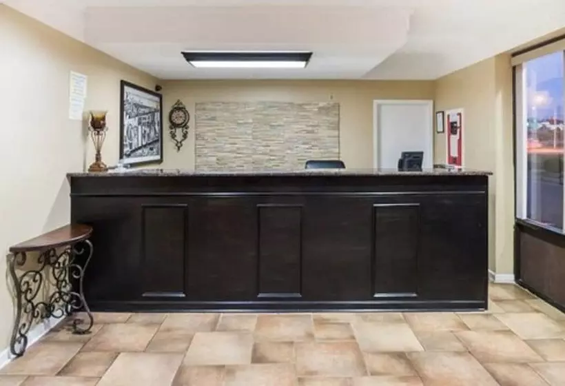 Отель 7 Inn Paducah