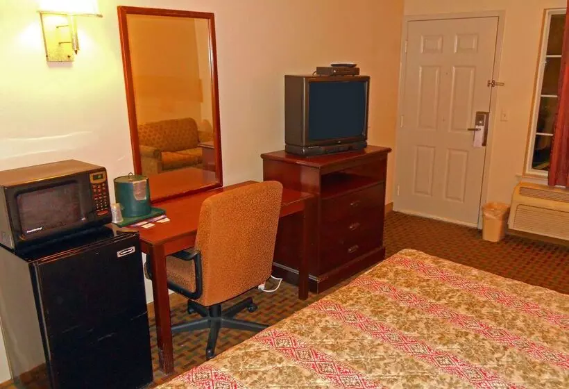 Отель America S Best Inn And Suites Beaufort