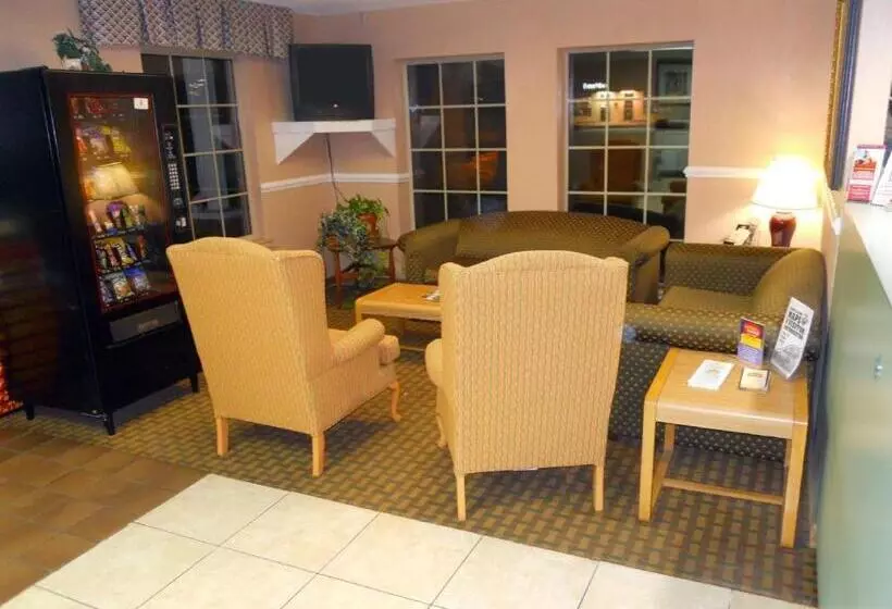 Отель America S Best Inn And Suites Beaufort