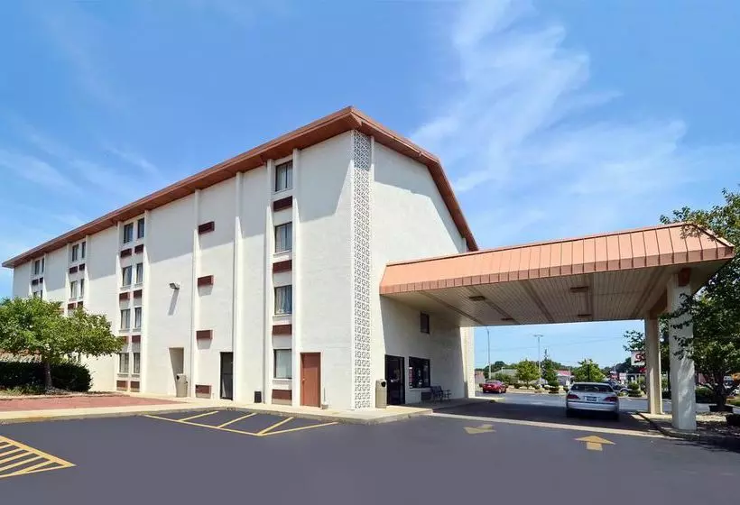 فندق Americas Best Value Inn-Bell Tower