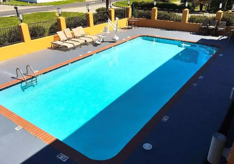 호텔 Americas Best Value Inn Denham Springs