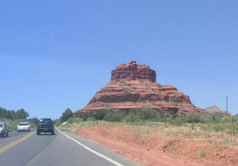 בית מלון כפרי Beaver Creek Inn