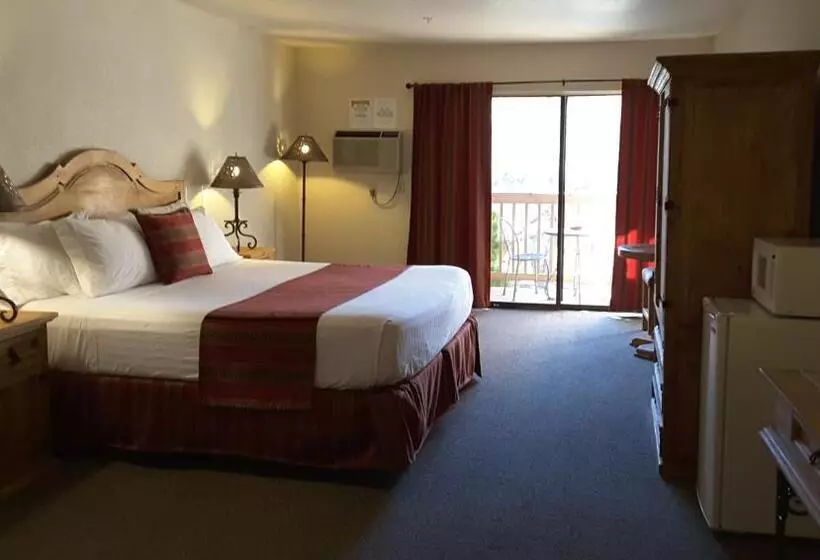 בית מלון כפרי Beaver Creek Inn