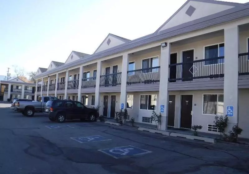 ホテル City Creek Inn & Suites