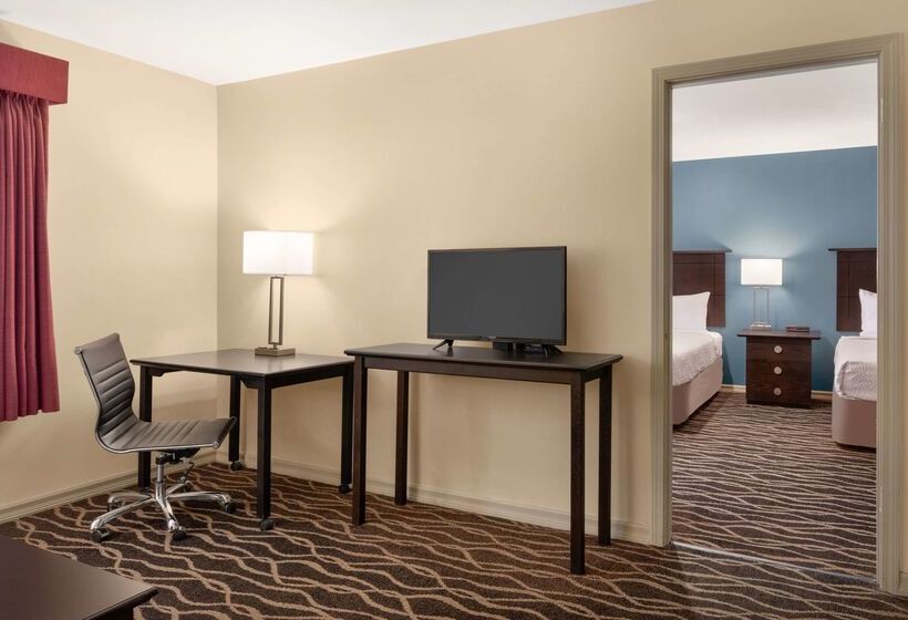 فندق Days Inn And Suites By Wyndham Sikeston