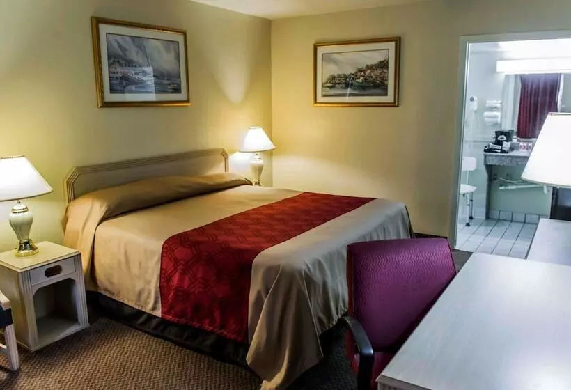 호텔 Econo Lodge Perry