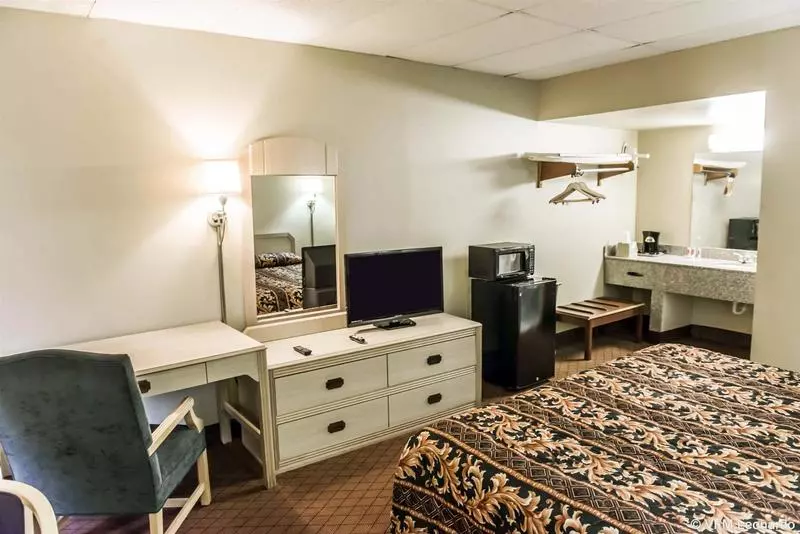 호텔 Econo Lodge Perry