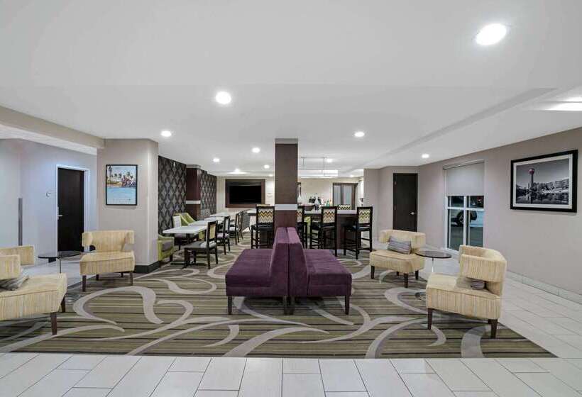 ホテル La Quinta By Wyndham Knoxville North I 75