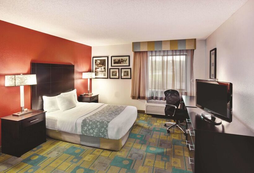 酒店 La Quinta By Wyndham Mansfield Oh