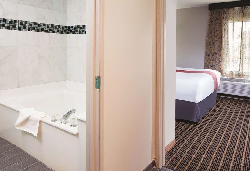 فندق La Quinta By Wyndham Rockford