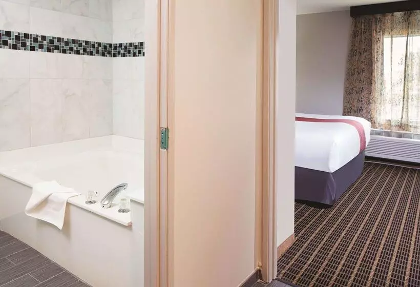 酒店 La Quinta By Wyndham Rockford