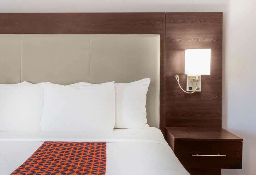 فندق La Quinta By Wyndham Rockford