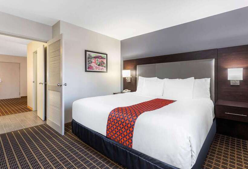 فندق La Quinta By Wyndham Rockford