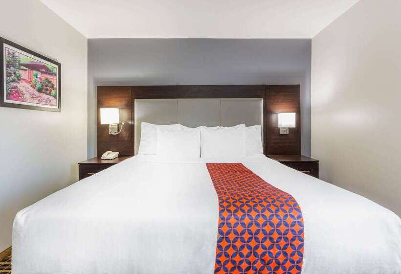 فندق La Quinta By Wyndham Rockford