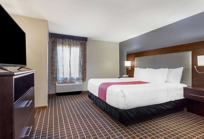 فندق La Quinta By Wyndham Rockford