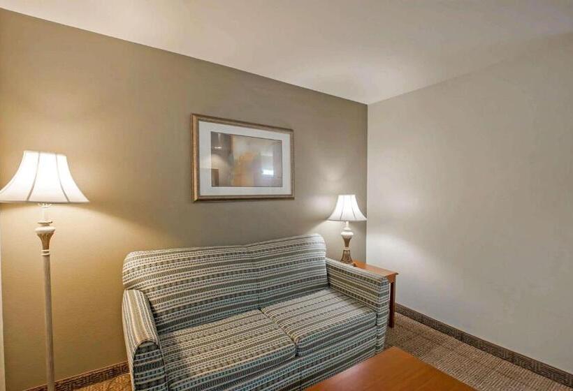 בית מלון כפרי Quality Inn & Suites Germantown North