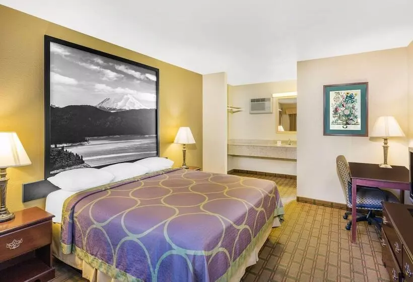 酒店 Super 8 By Wyndham Corning