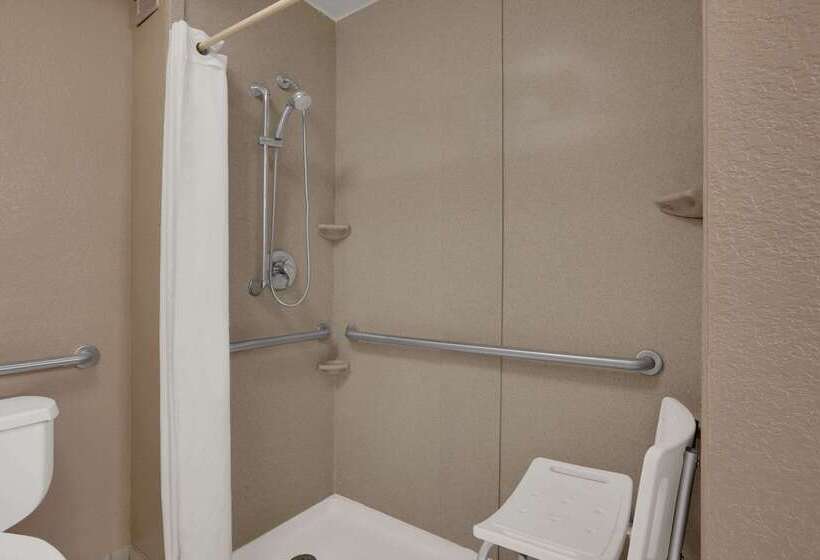 בית מלון כפרי Super 8 By Wyndham Fort Myers