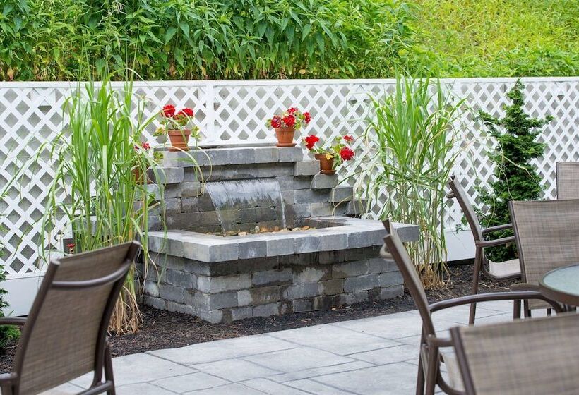 فندق The Grand At Bedford Village Inn