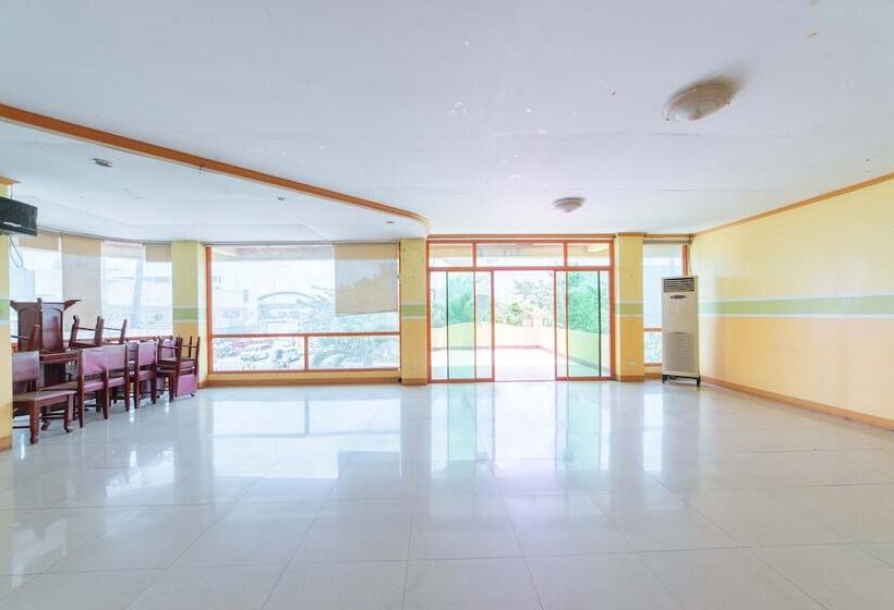 Hotel Reddoorz @ Kilometer 1 Roxas City