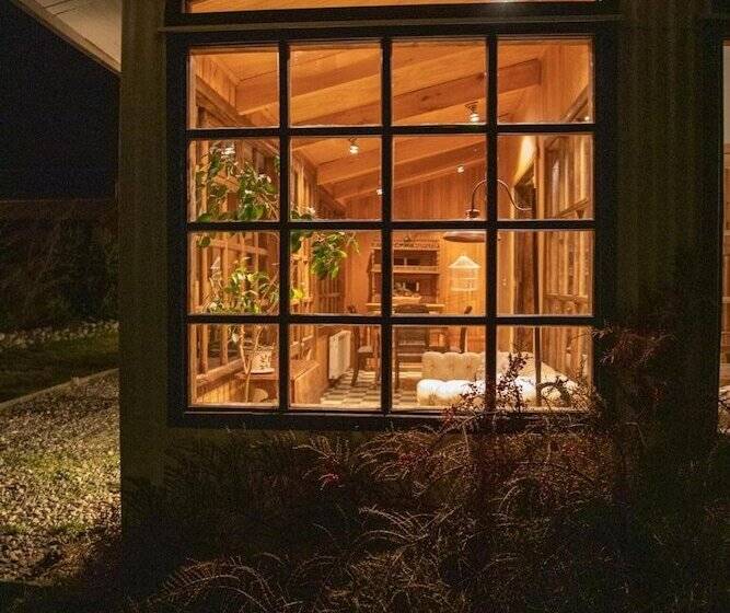 فندق Bories Boutique Guest House