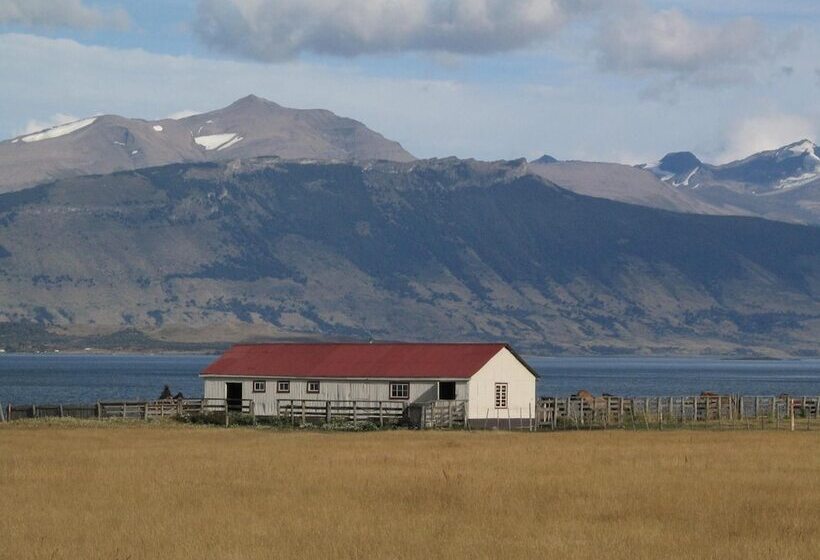 فندق Bories Boutique Guest House